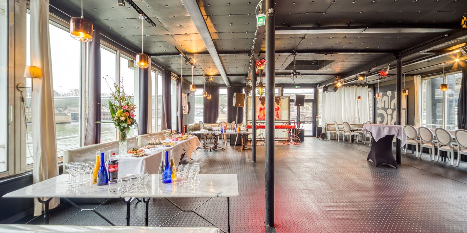 Le Café Barge réserver