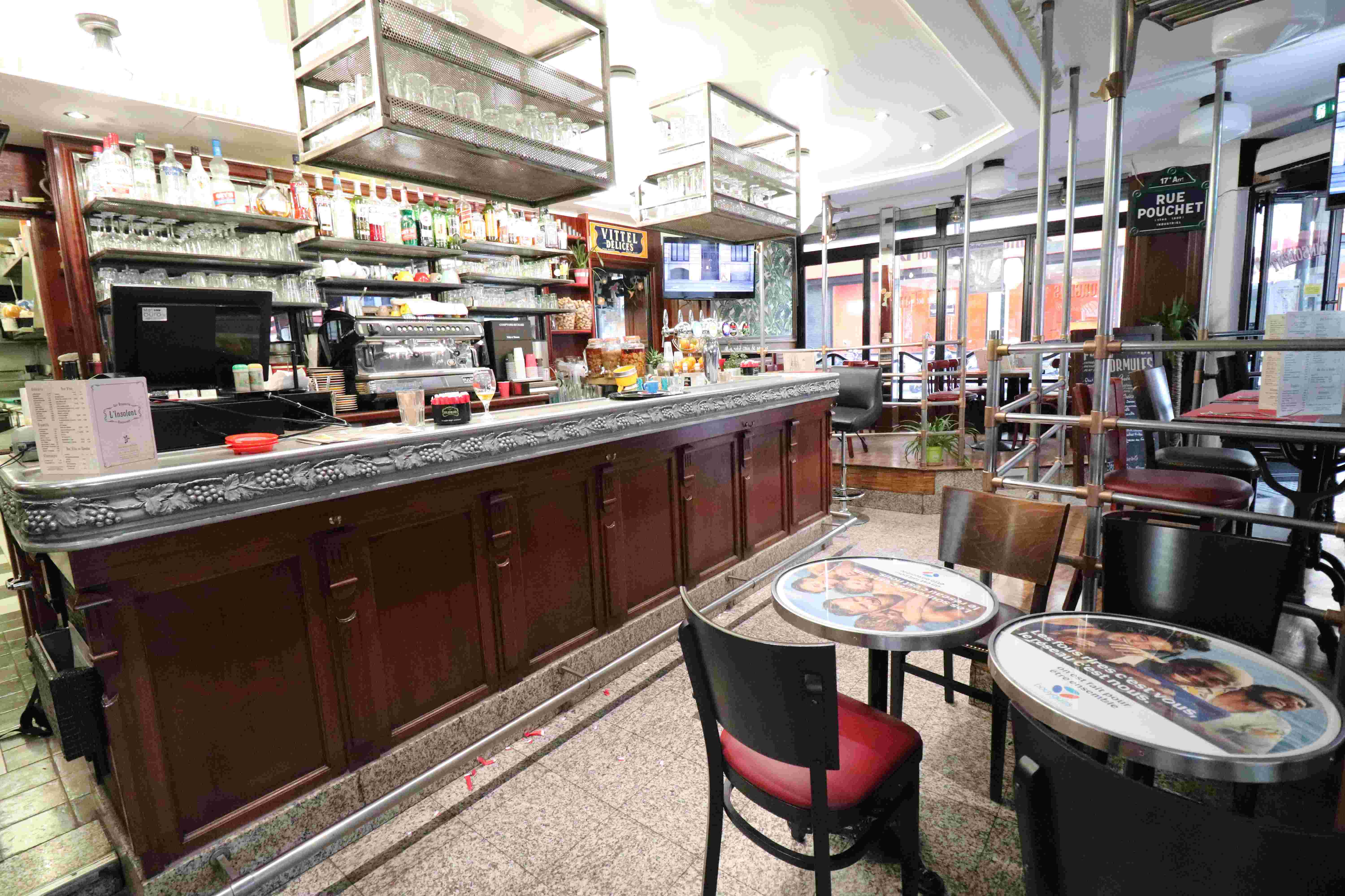 réserver L'Insolent