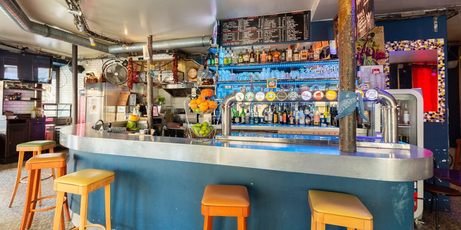 Le Café des Sports réserver