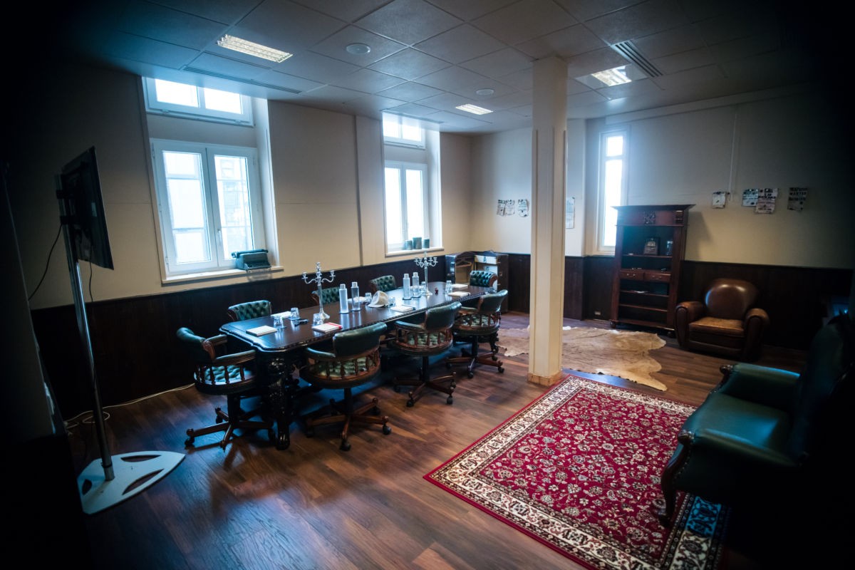 After Place (ex Zalthabar) réserver