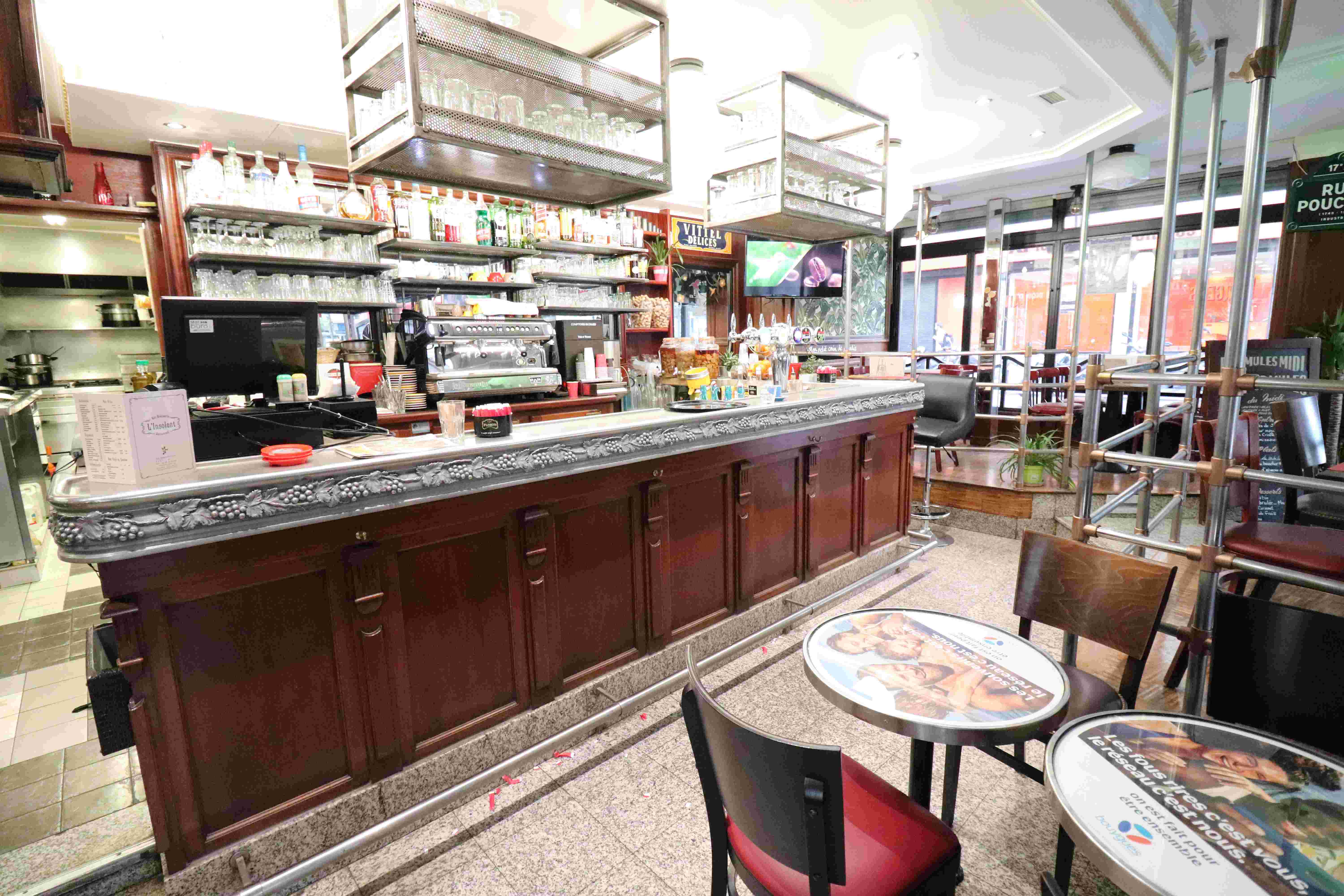 l'Insolent réserver