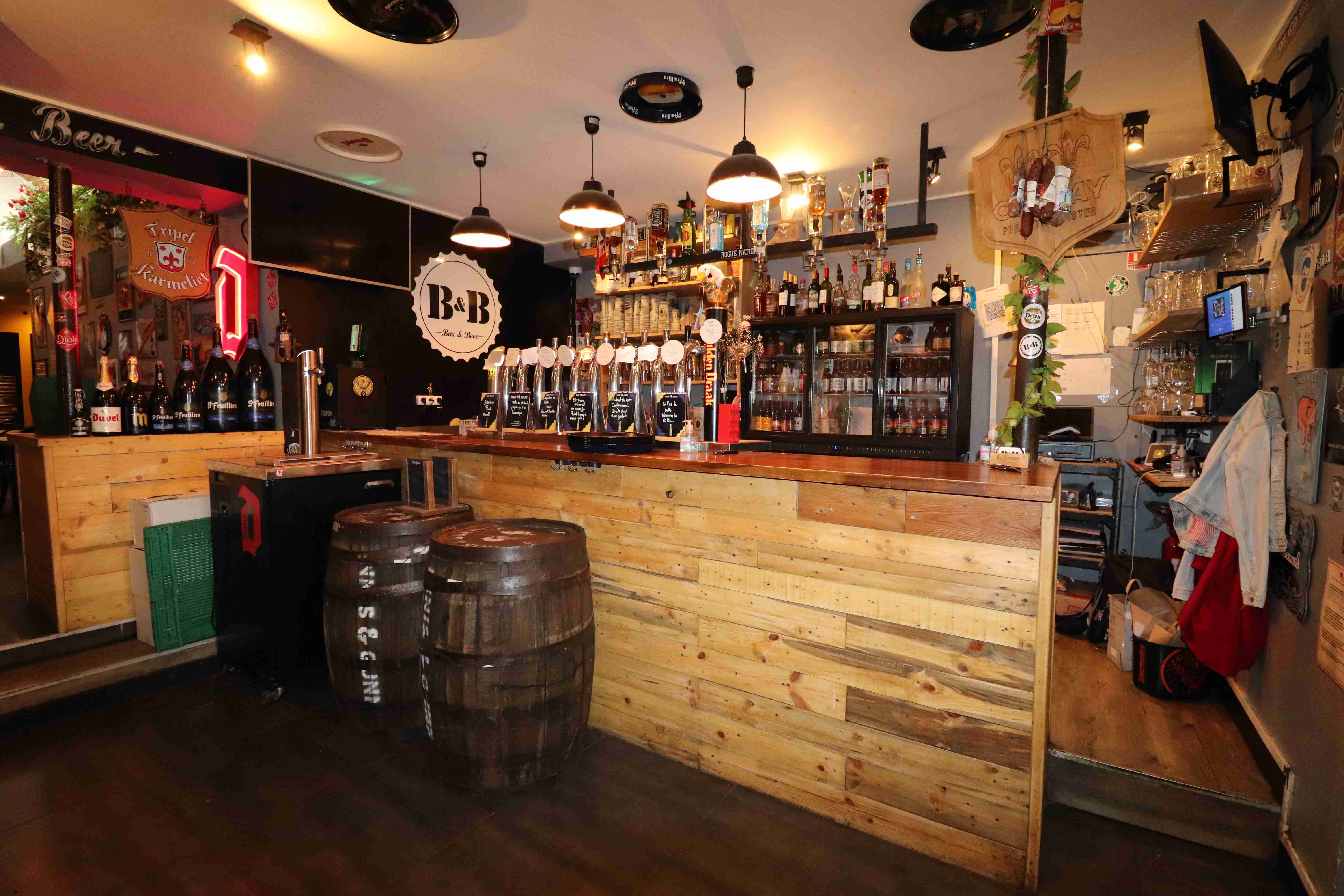 Bar & Beer Ménilmontant réserver